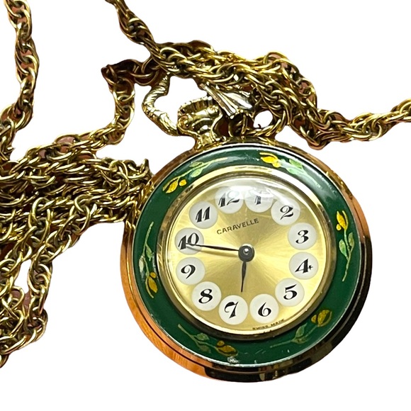 Vintage Caravelle Necklace watch green enamel bird flowers - Picture 12 of 15